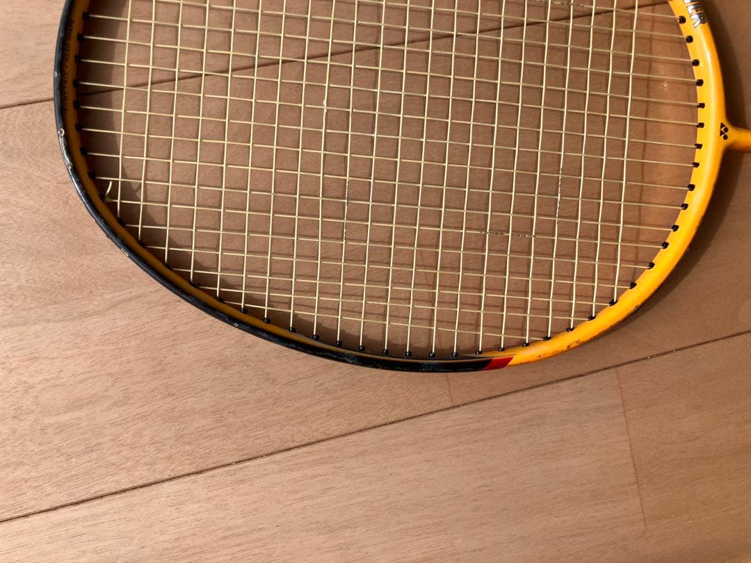 YONEX マッスルパワー90 ヒビなし ガットあり 3U G5