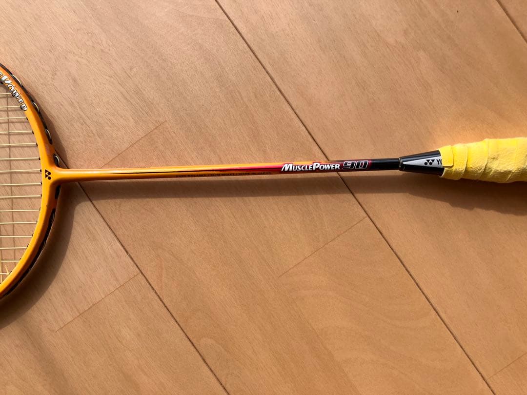 YONEX マッスルパワー90 ヒビなし ガットあり 3U G5