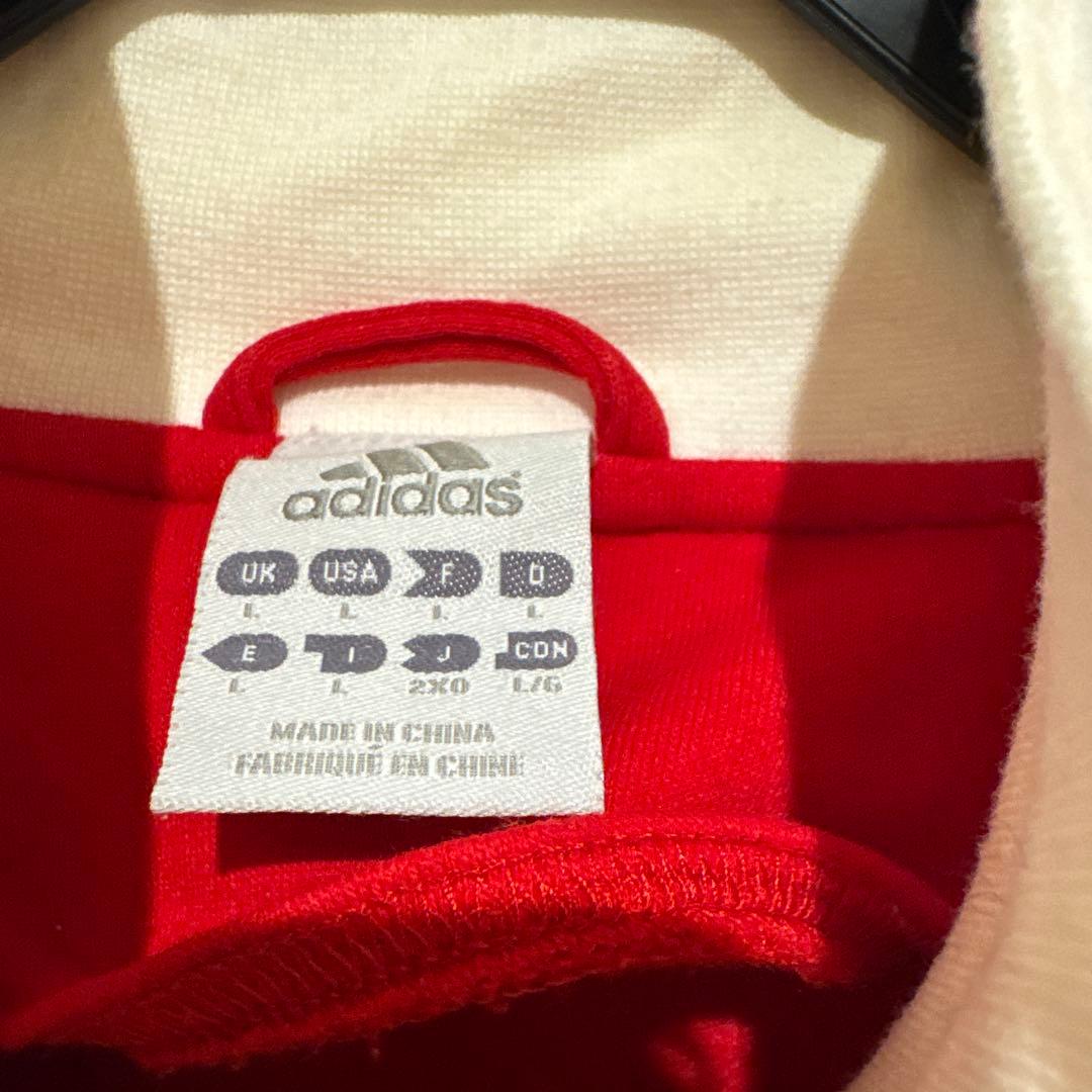 リヴァプール　adidas スウェット