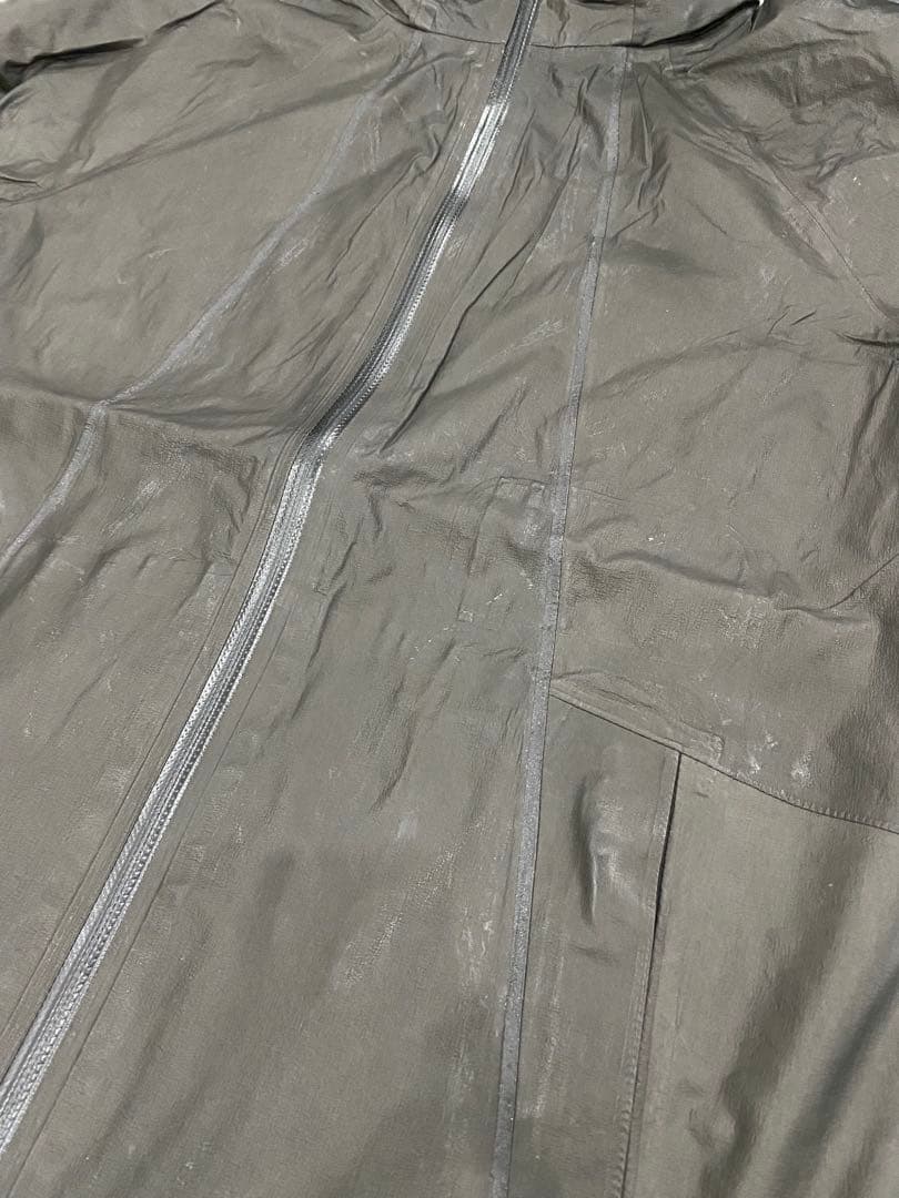 UNDER ARMOUR ブラックＭ0102 GORE-TEX ジャケット