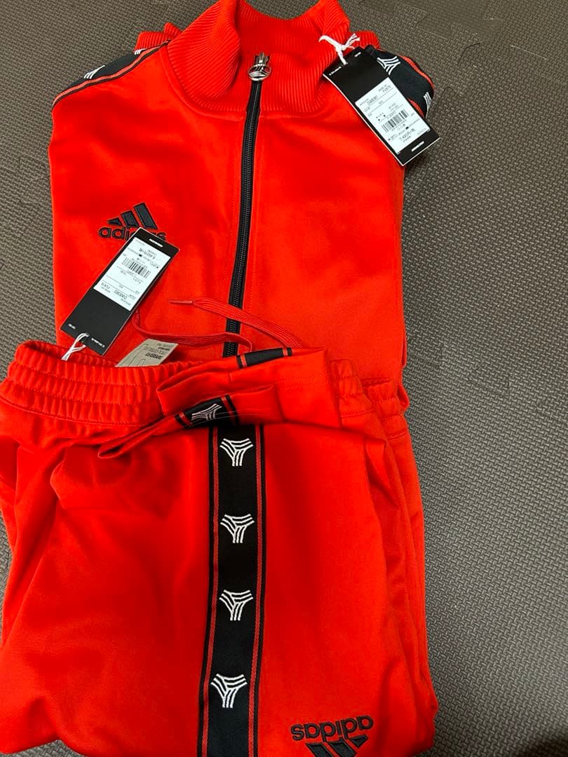 adidasジャージ上下新品未使用
