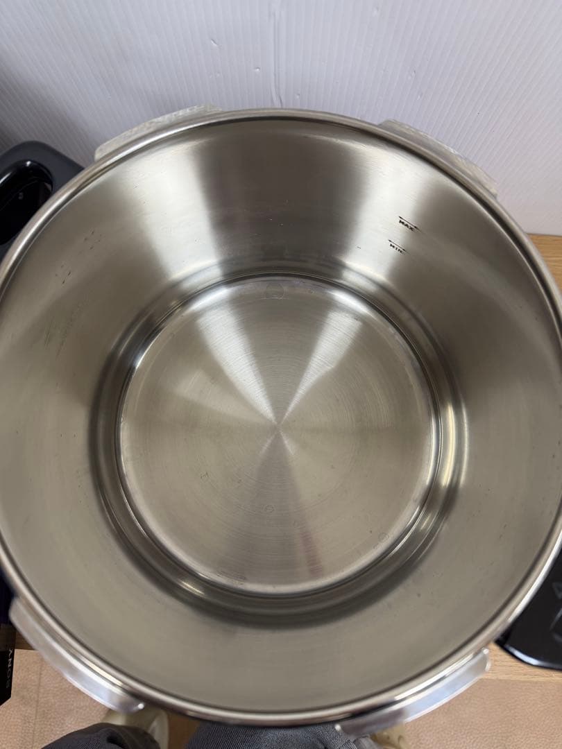 【良品】ECONO LAVINETT ステンレス圧力鍋 6L 付属品あり