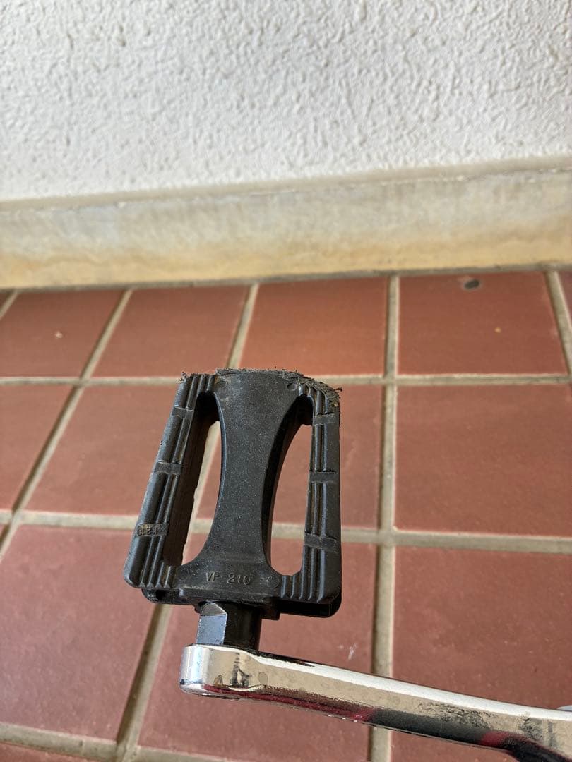 子供用自転車　幼児用自転車　自転車　16インチ　カーズ