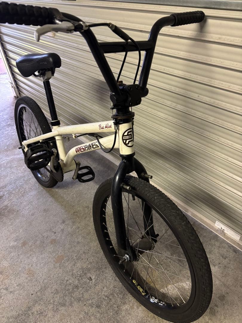 ARES BIKE 20インチfive alive(岐阜市近郊引き取り限定)