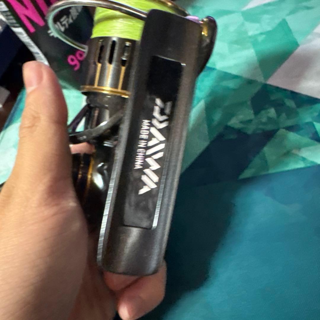 THEORY 2506H スピニングリール
