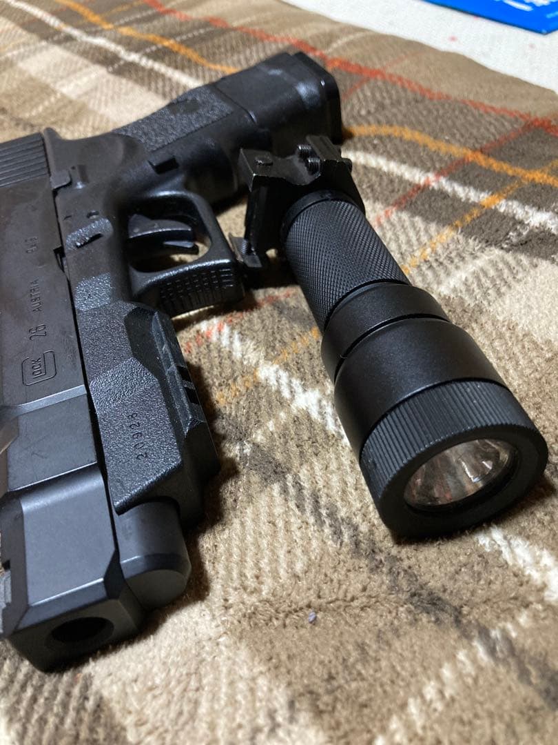 Glock 26 ガスガン ライト付き