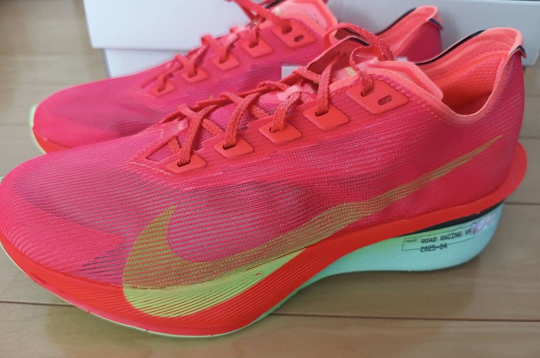 【26.5cm新品】ナイキ ヴェイパーフライ 4 NIKE VAPORFLY 4