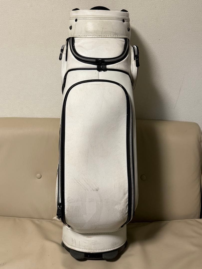 【送料込み】大人気完売品　オークリー　スカル　キャディバッグ ゴルフバッグ