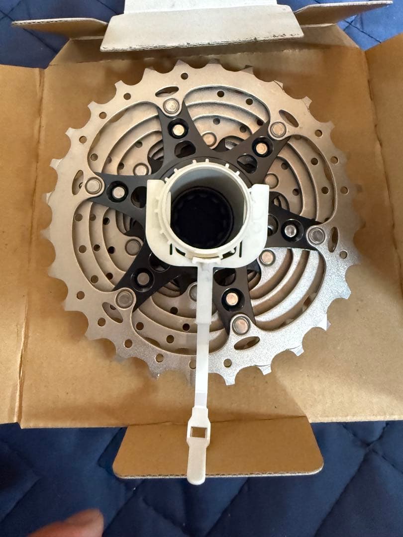 SHIMANO CS-R8000-11速カセットスプロケット14-28T