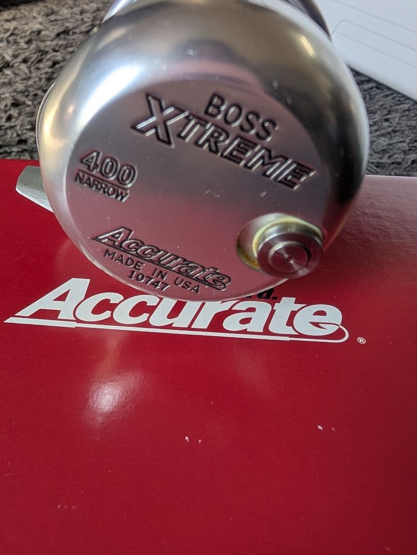 Accurate BOSS XTREME 400 NARROW ベイトリール