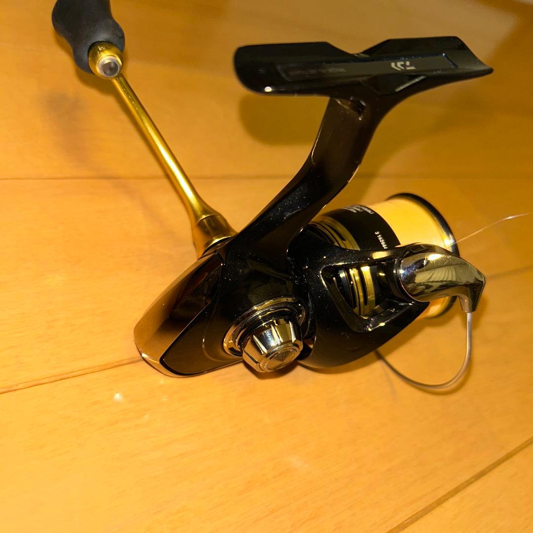 Daiwa LEGALIS LT2500S-XH スピニングリール