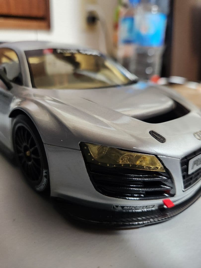 ミニカー Spark 1/18 Audi R8 LMS