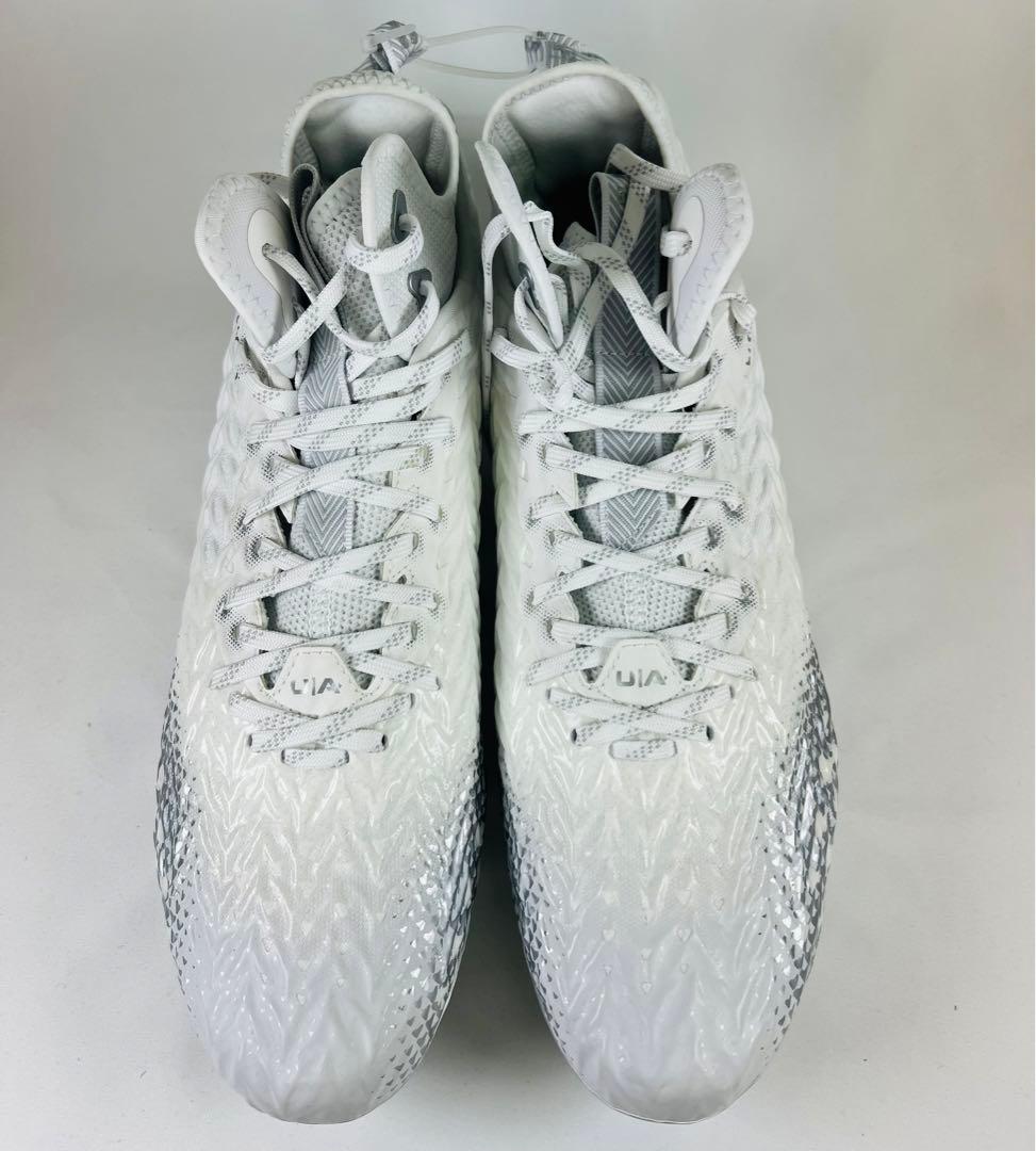 UA SPOTLIGHT CLONE 3.0 アメフト スパイク 31