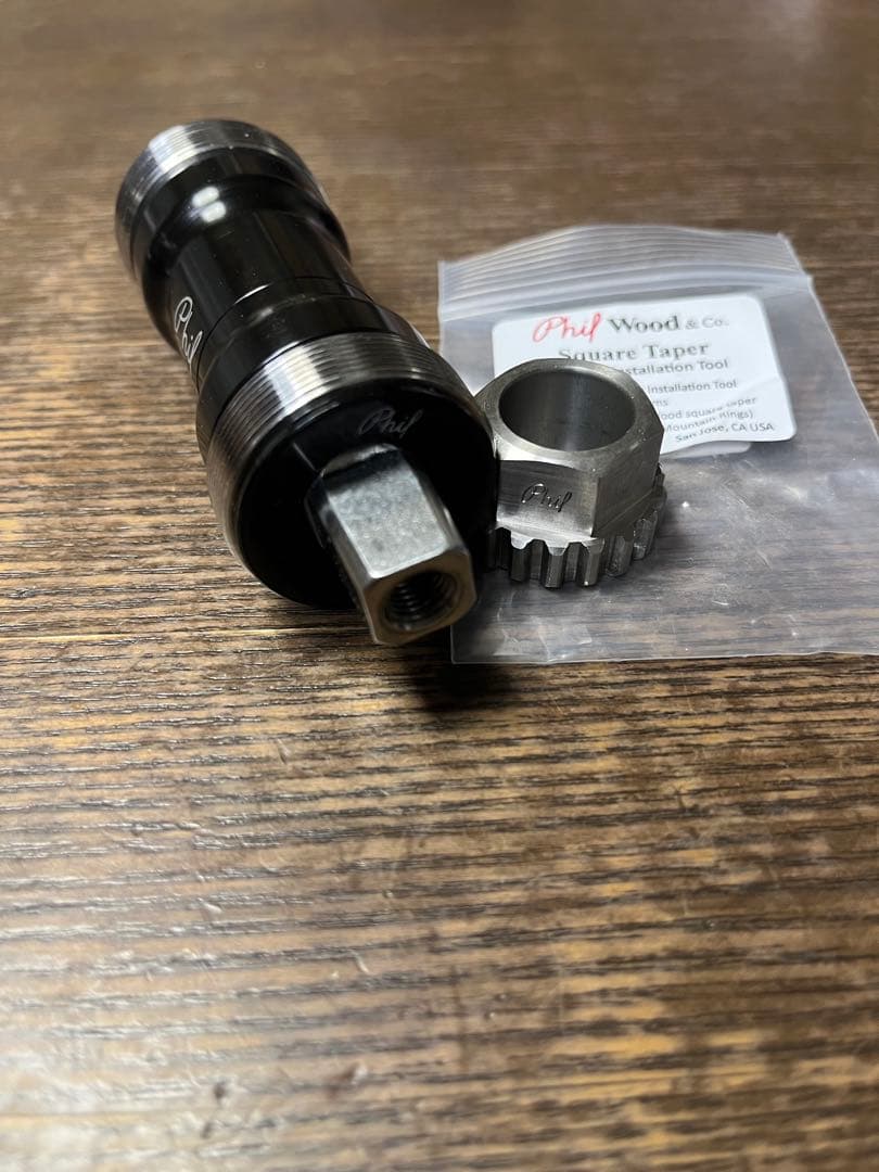 超美品 Phil Wood BB工具付き スギノ75適合