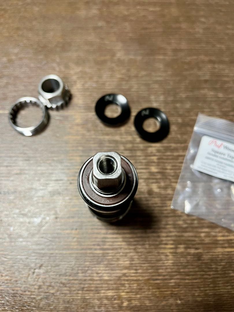 超美品 Phil Wood BB工具付き スギノ75適合