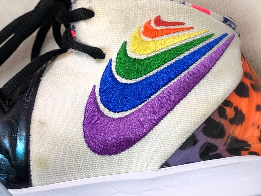 完売品 NIKEナイキ カイブリッド S2 \"パイナップル\" マルチカラー