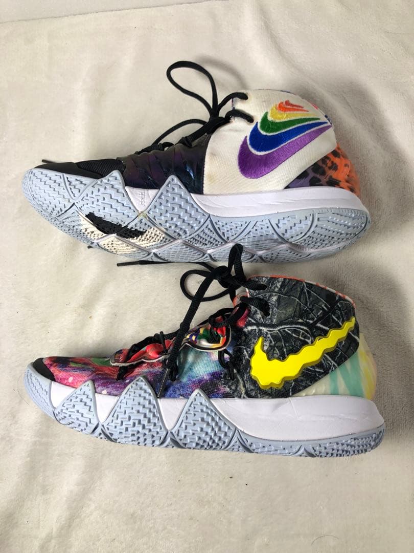 完売品 NIKEナイキ カイブリッド S2 \"パイナップル\" マルチカラー