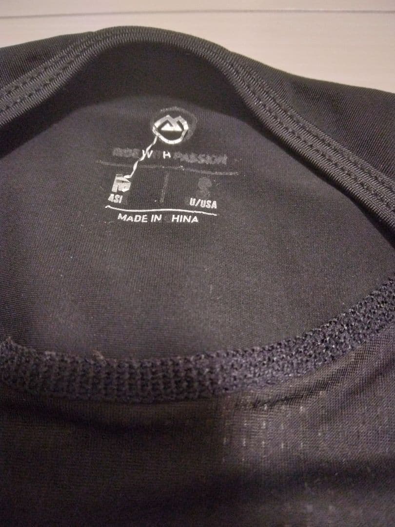 Monton　半袖エアロジャージ（M）