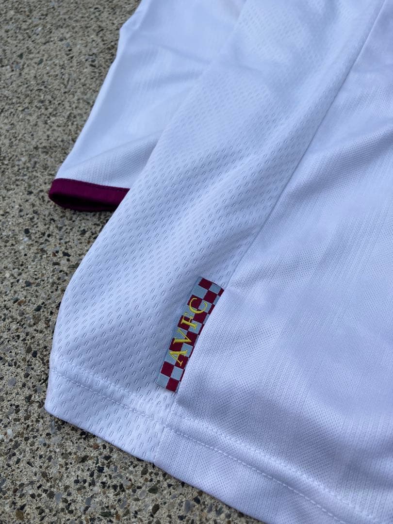 【超希少 美品】macron xアストンヴィラ アウェイユニフォーム 長袖 XL