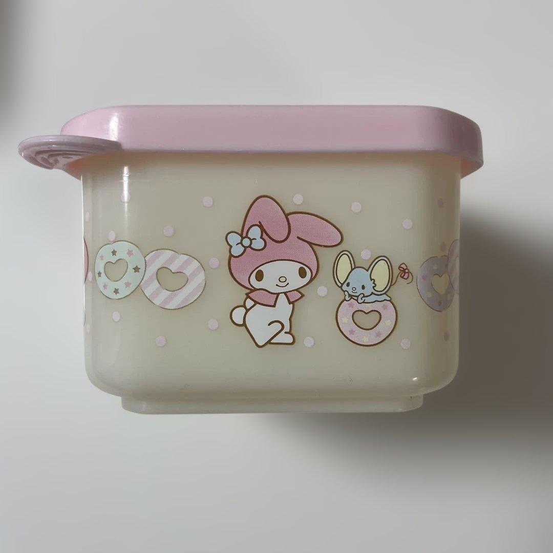 お値下げ中☺️マイメロディ プラスチック容器 2個セット　レア　レトロ　2014