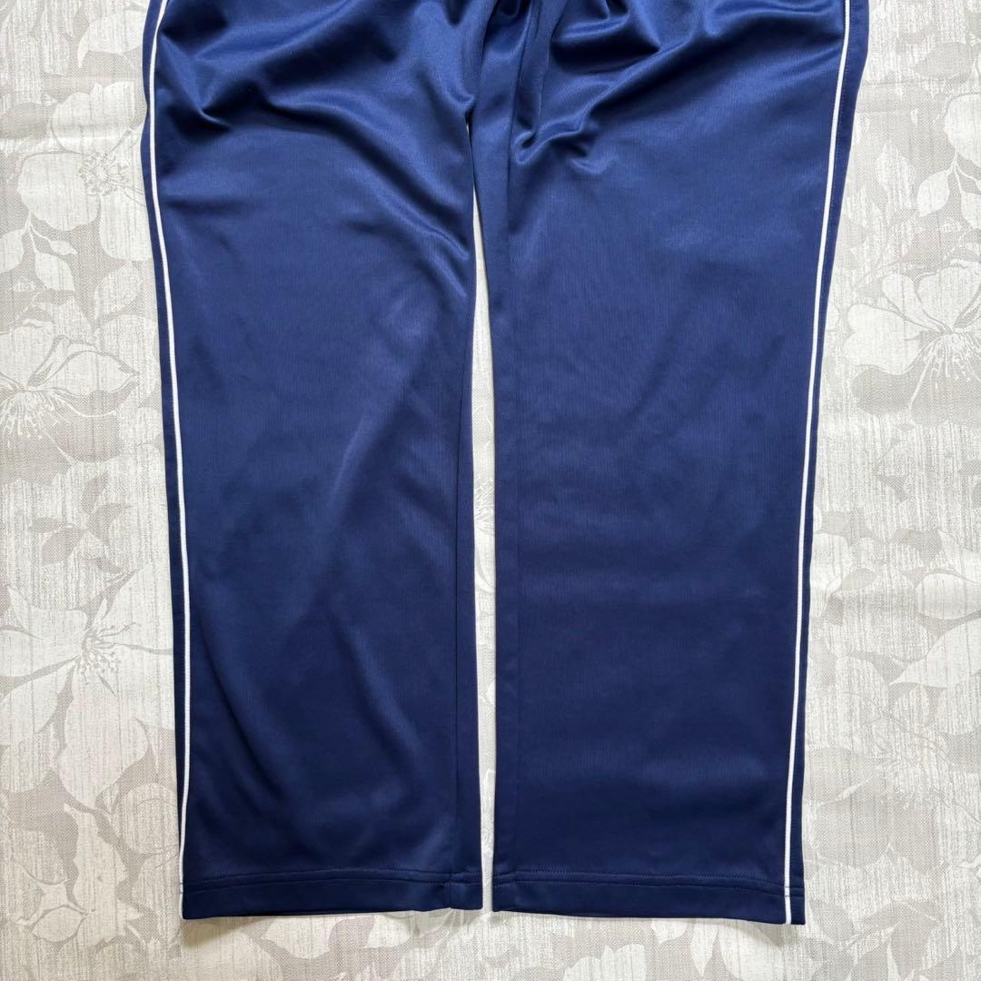 FILA ジャージ下　メンズM（ユニセックス可）　明るいネイビー　ブランドロゴ
