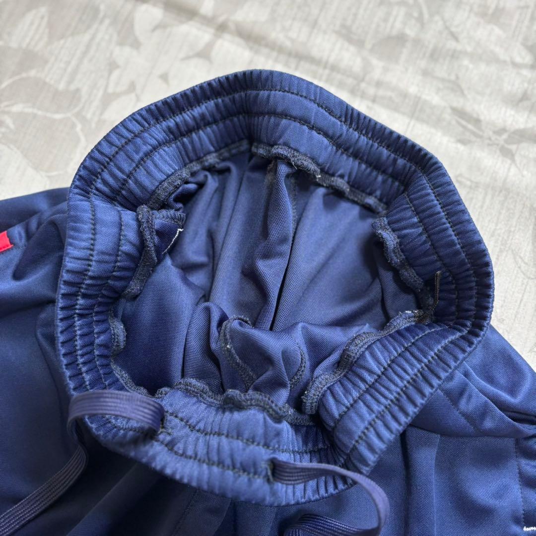 FILA ジャージ下　メンズM（ユニセックス可）　明るいネイビー　ブランドロゴ
