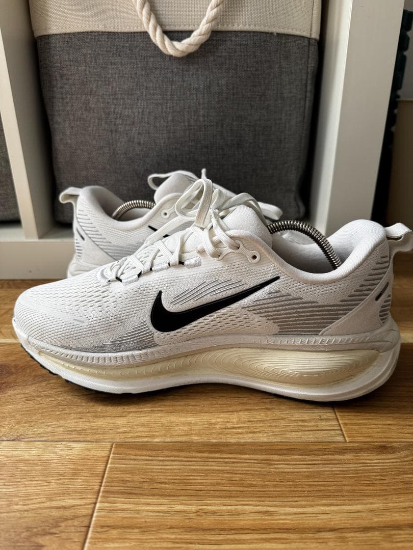 Nike Vomero ナイキ　ボメロ18 27cm