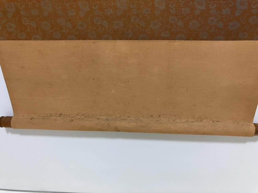 掛軸　黒白山泉　サイン・落款あり　骨董品
