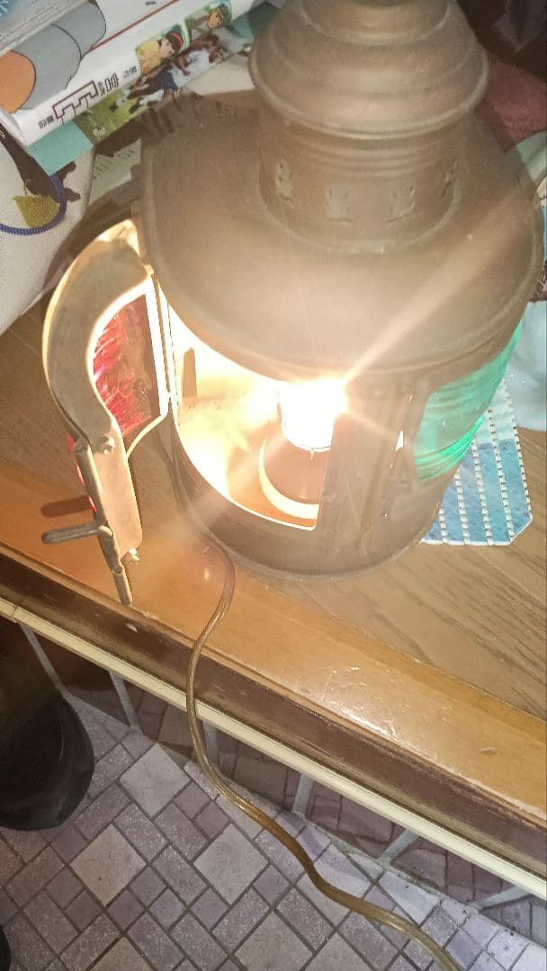レトロランタン 赤緑レンズ AC電源