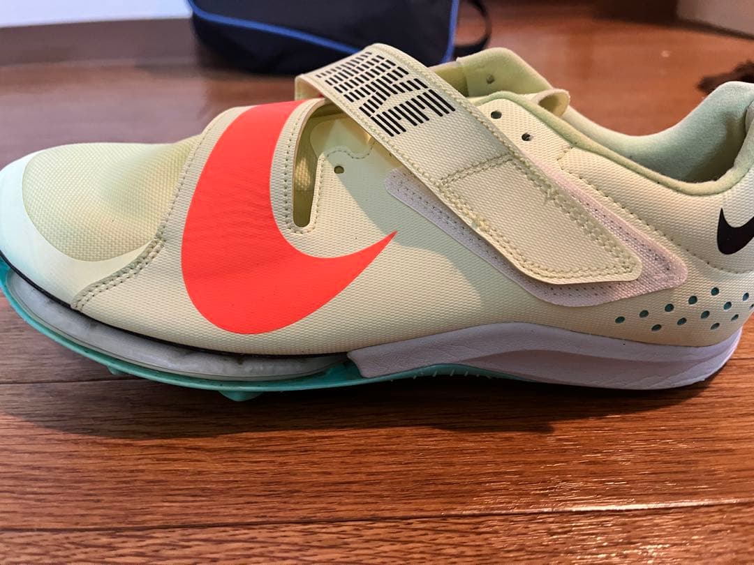Nike スパイクシューズ ライトグリーン/オレンジ