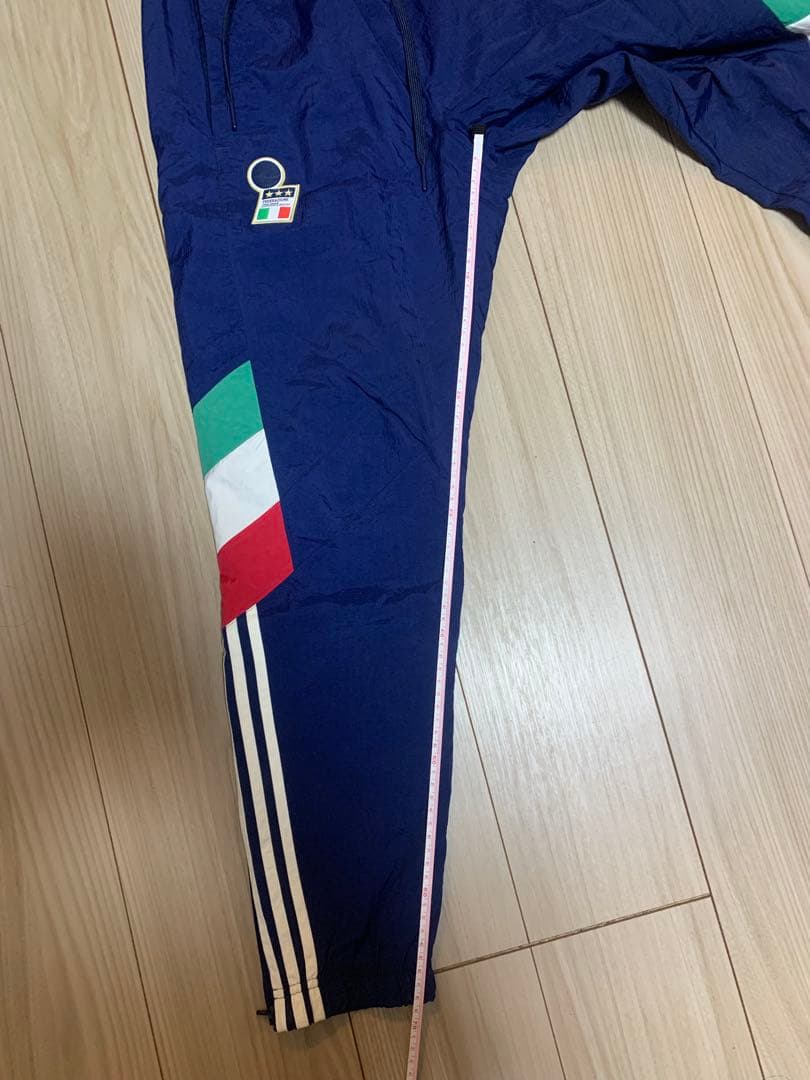 【デザイン◎】【まとめ買推奨】 adidas イタリア　サッカー ジャージ 復刻