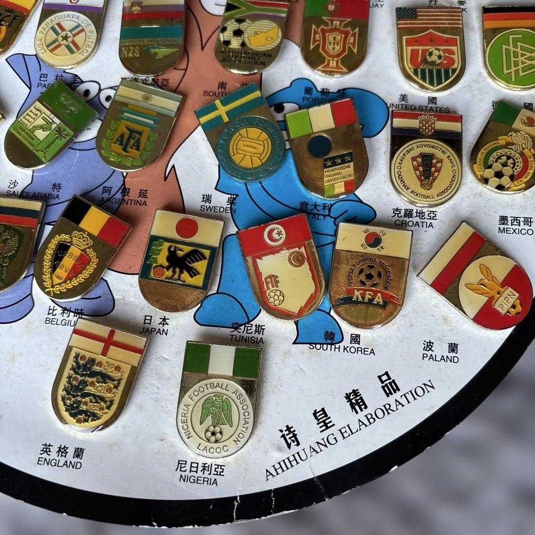 2002 FIFA WORLD CUP 記念バッジセット
