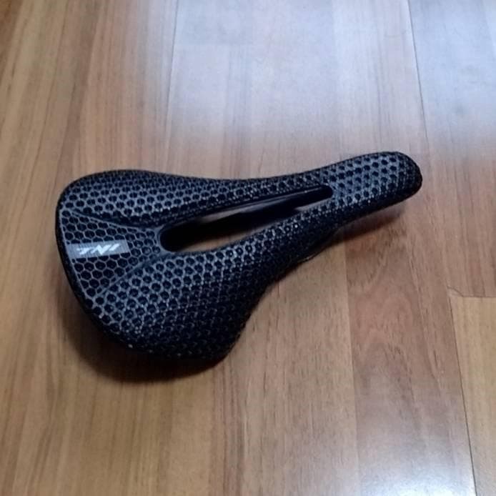TNI (ティーエヌアイ) 3D Printing III サドル