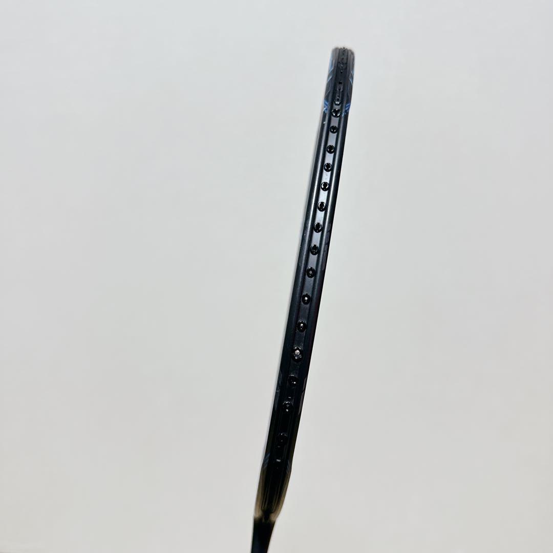 YONEX ヨネックス VOLTRIC ボルトリックZフォース2 Ⅱ 4UG5