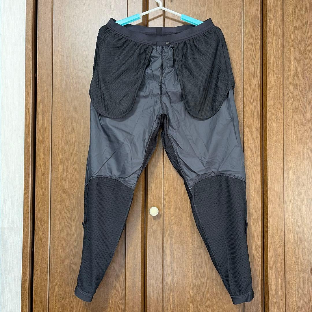 NIKEストライプ模様 ジャージパンツ