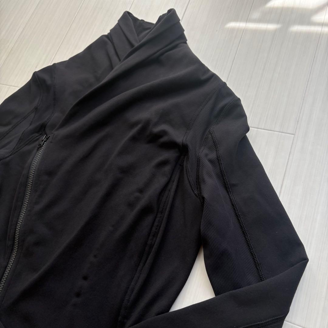 ルルレモン 黒 フルジップ ダブルジッパー フィットネスジャケット