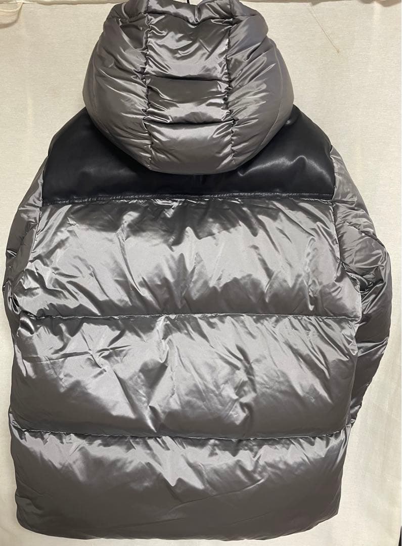 本日限定価格【未使用】　BRIEFING ダウンジャケット　グレーMサイズ