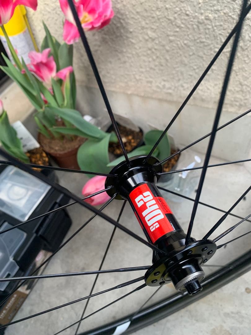 FFWD F4R カーボンホイールセット 240sハブ　シマノ11S