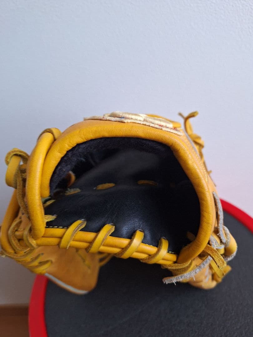 Wilson 軟式 外野用 イエロー 使用少なめ