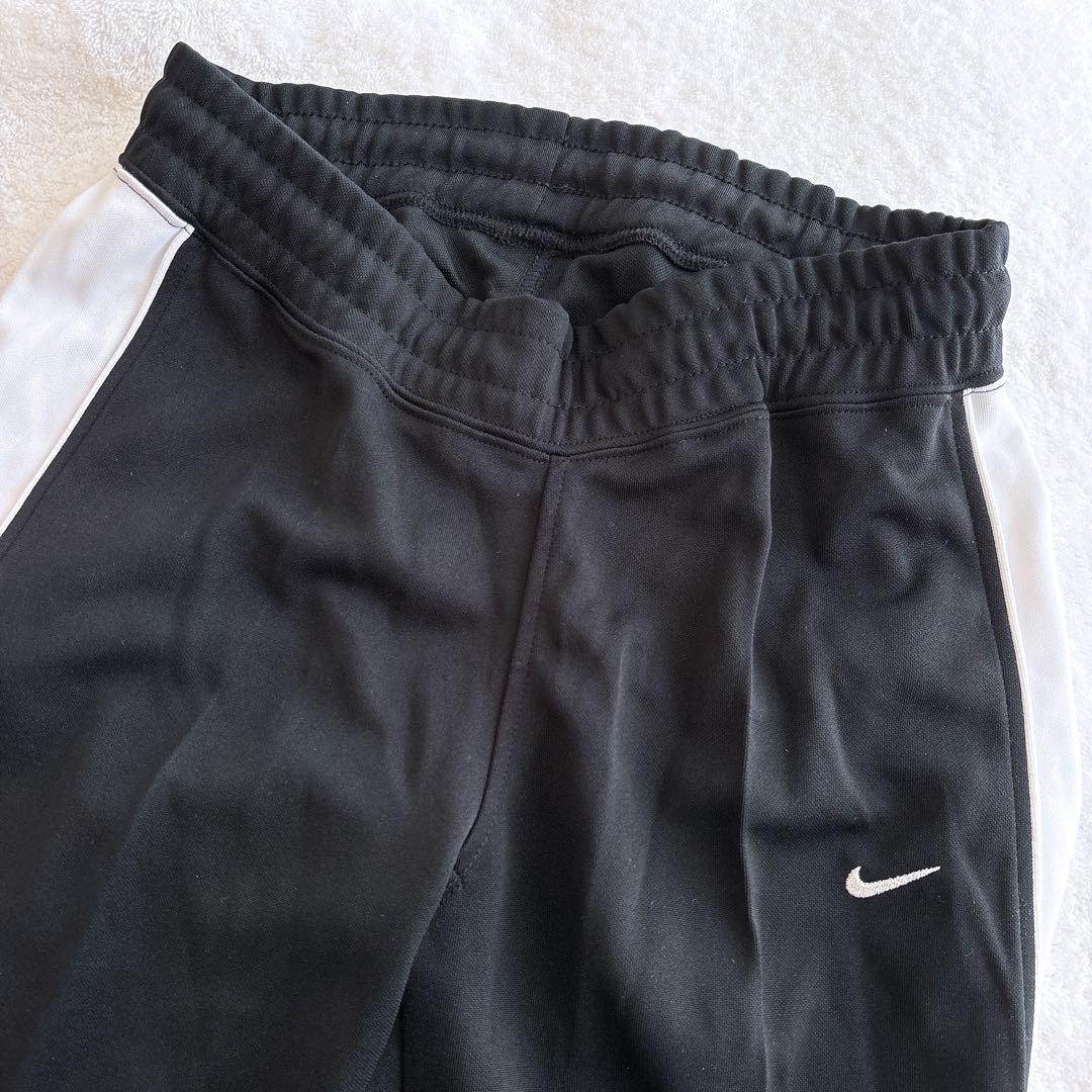 NIKE ナイキ ジャージ上下セットMセットアップ 刺繍ロゴ ブラック黒白レトロ