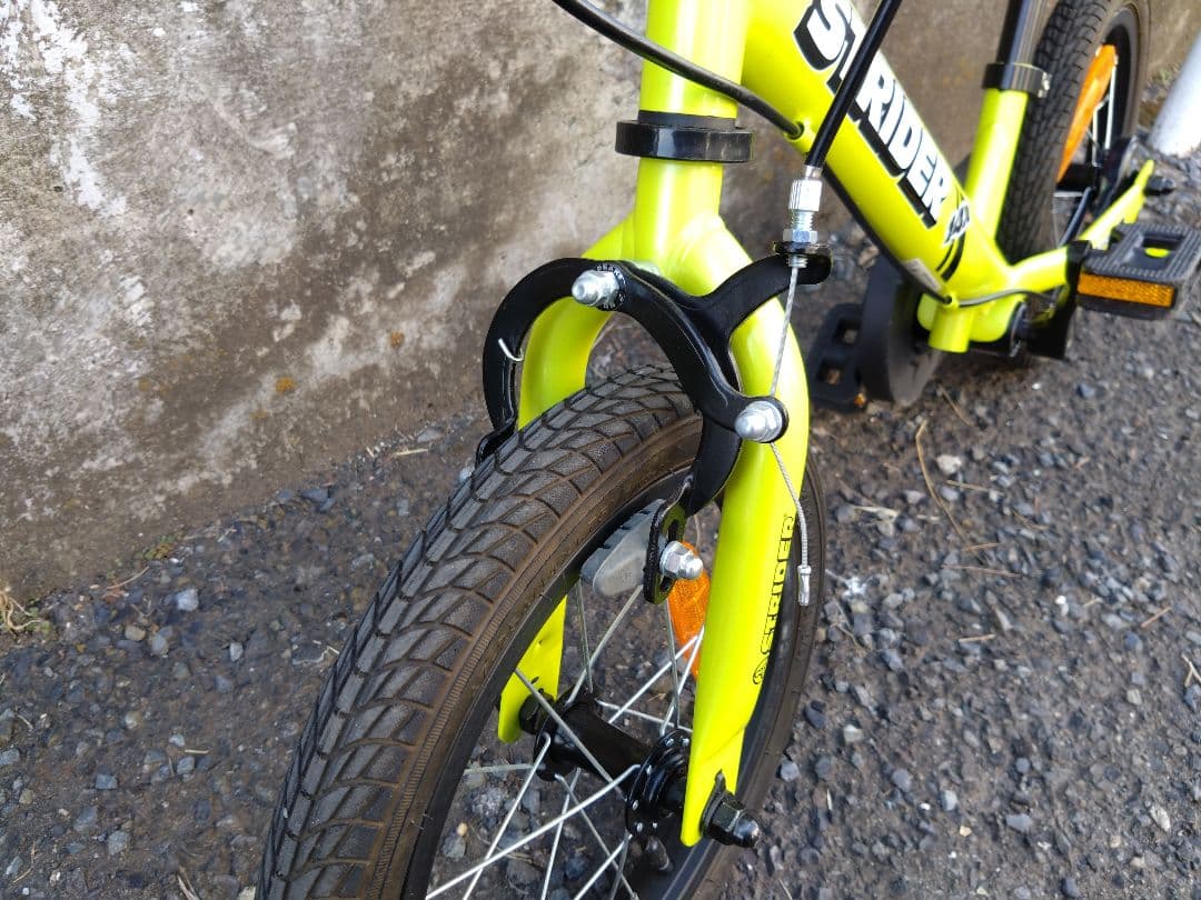 STRIDER 14X ストライダー14X　神奈川　引取限定　ライムイエロー