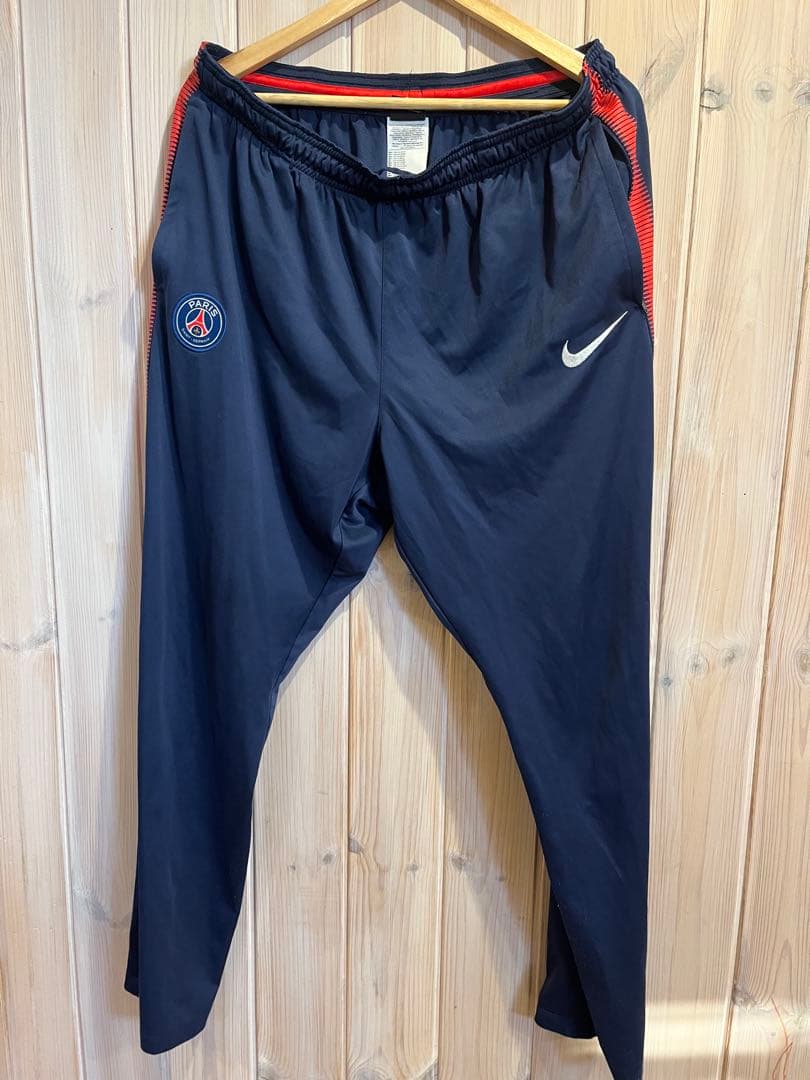 P*B様 NIKE　PSG パリ・サンジェルマン　セットアップ トラックスーツ