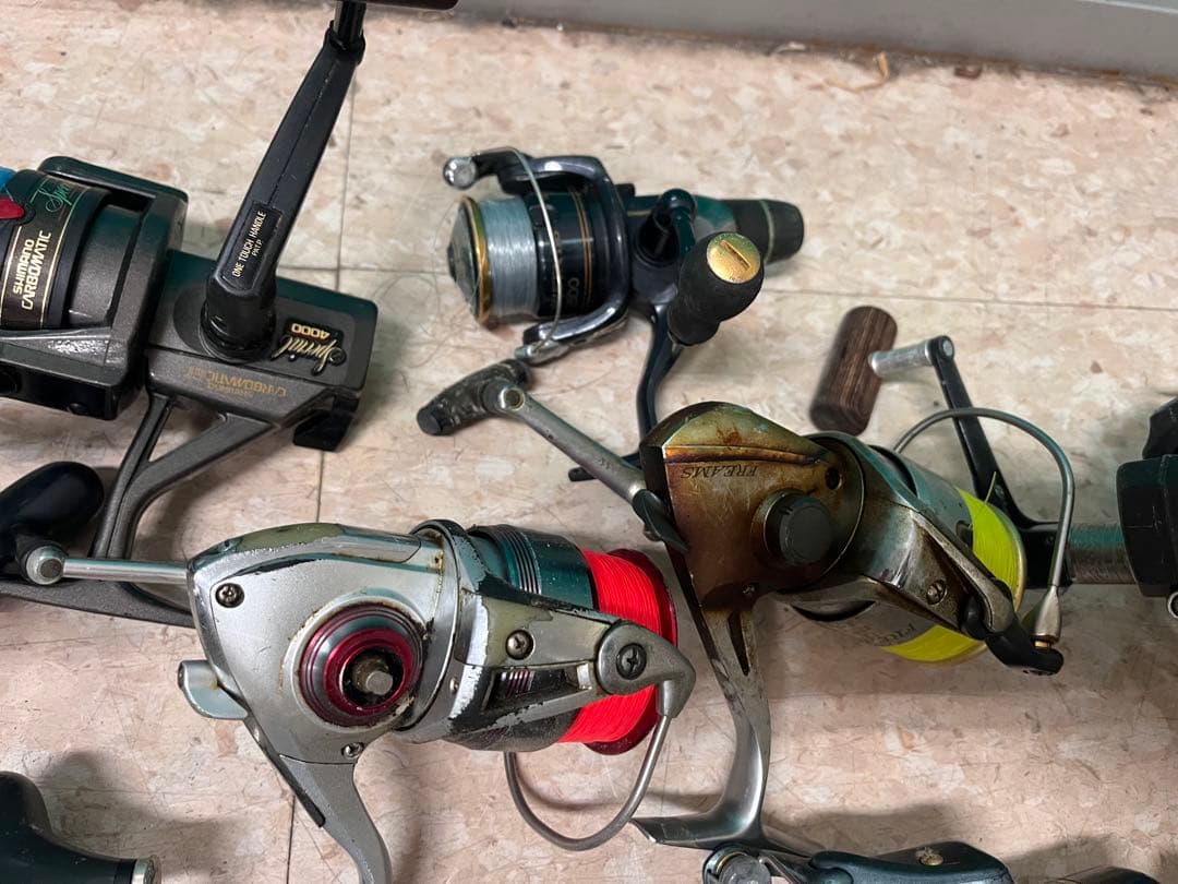 33個ジャンクリール　SHIMANO DAIWA などまとめ売り