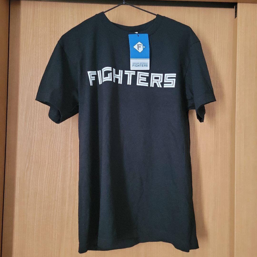 日本ハムファイターズ　郡司Tシャツ、しゃけまる他グッズ