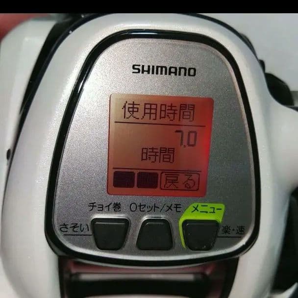 シマノ 電動リール PLAYS 3000　巻上げ距離1.6K 使用時間7H