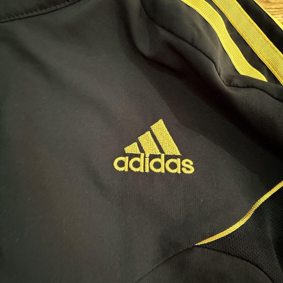 【極美品】adidas ジャージ 上下セット Lサイズ 黒×金　セットアップ