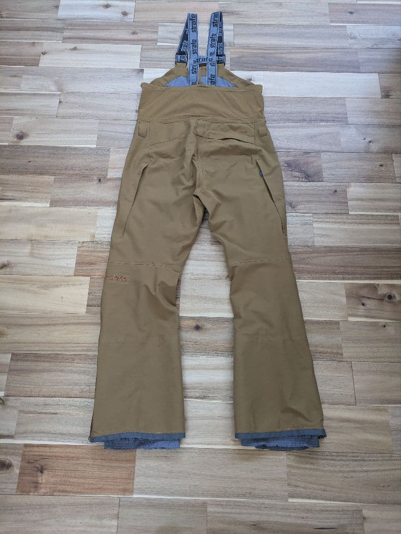 スノーウェア Strafe Nomad jacket & bib pants