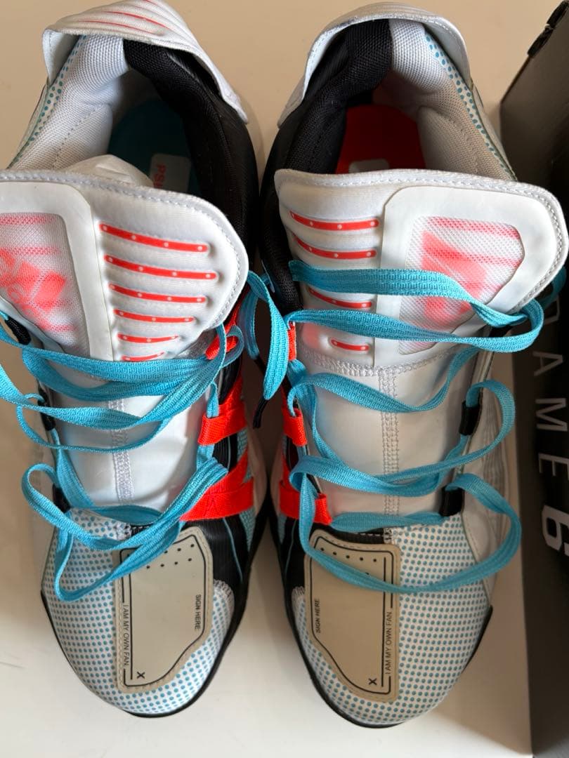 箱付きadidas DAME 6 バスケットボールシューズ プシャーTコラボ