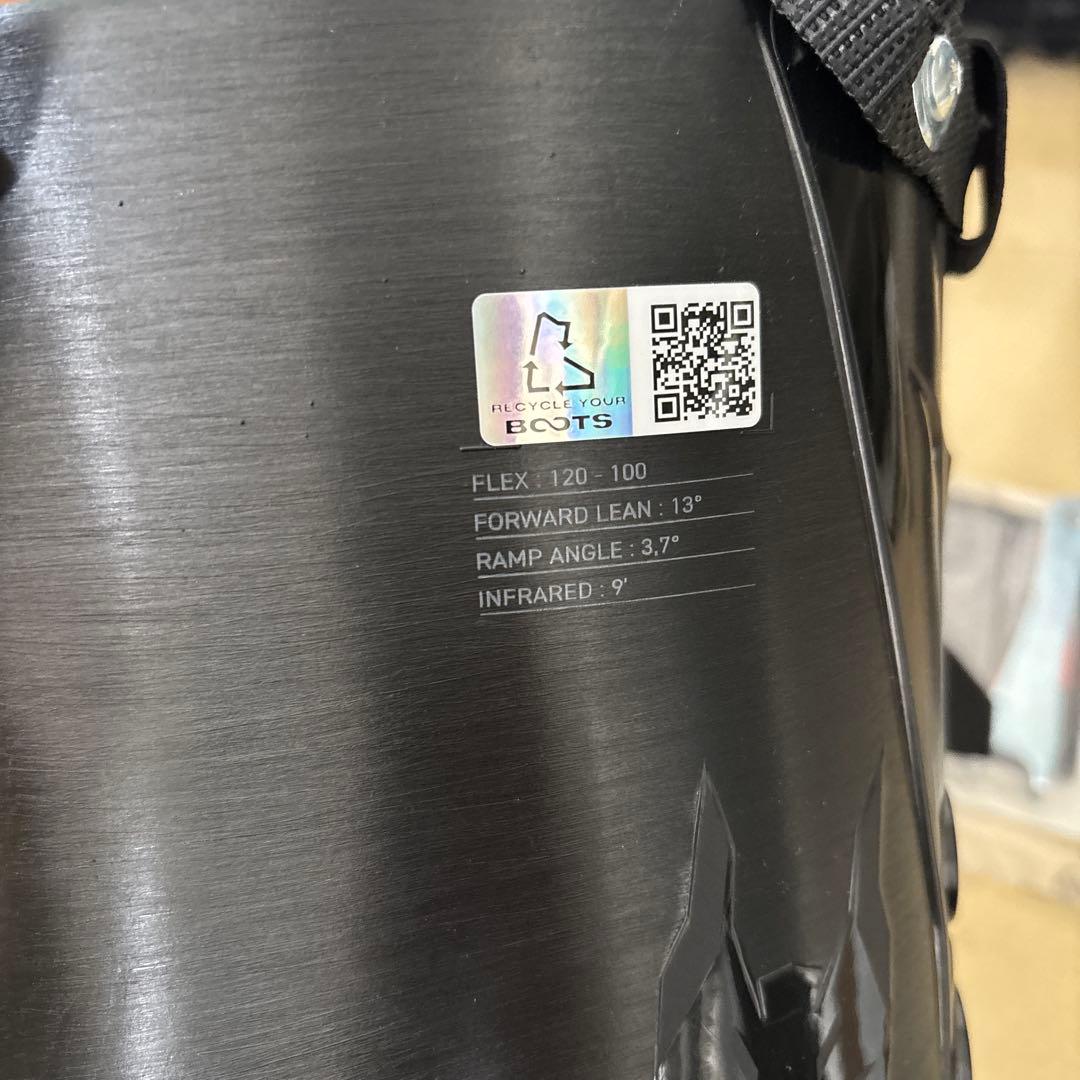 超美品　DOBERMANN M スキーブーツ 26.5cm