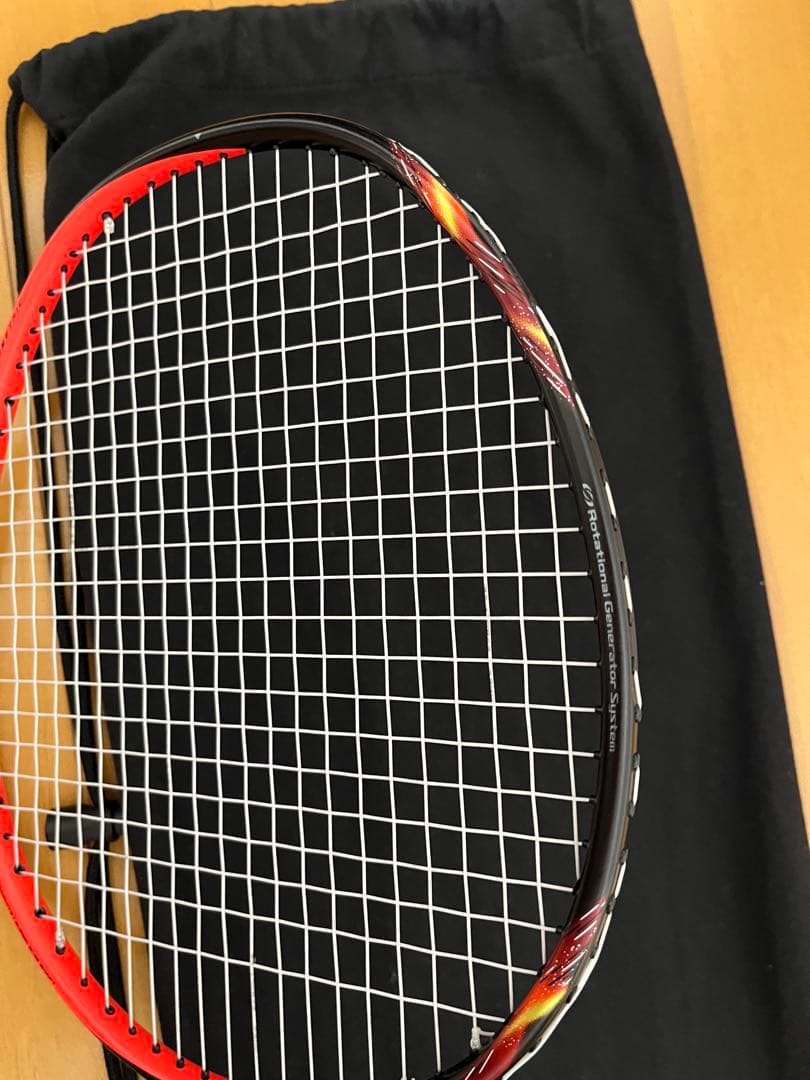YONEX アストロクス77 4UG5 シャインレッド